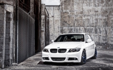 BMW 3 series   